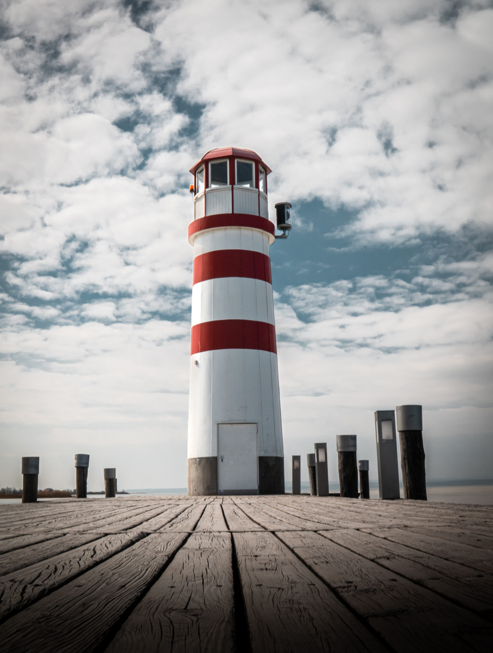 Lighthouse representing guidance for international professionals relocating to Austria